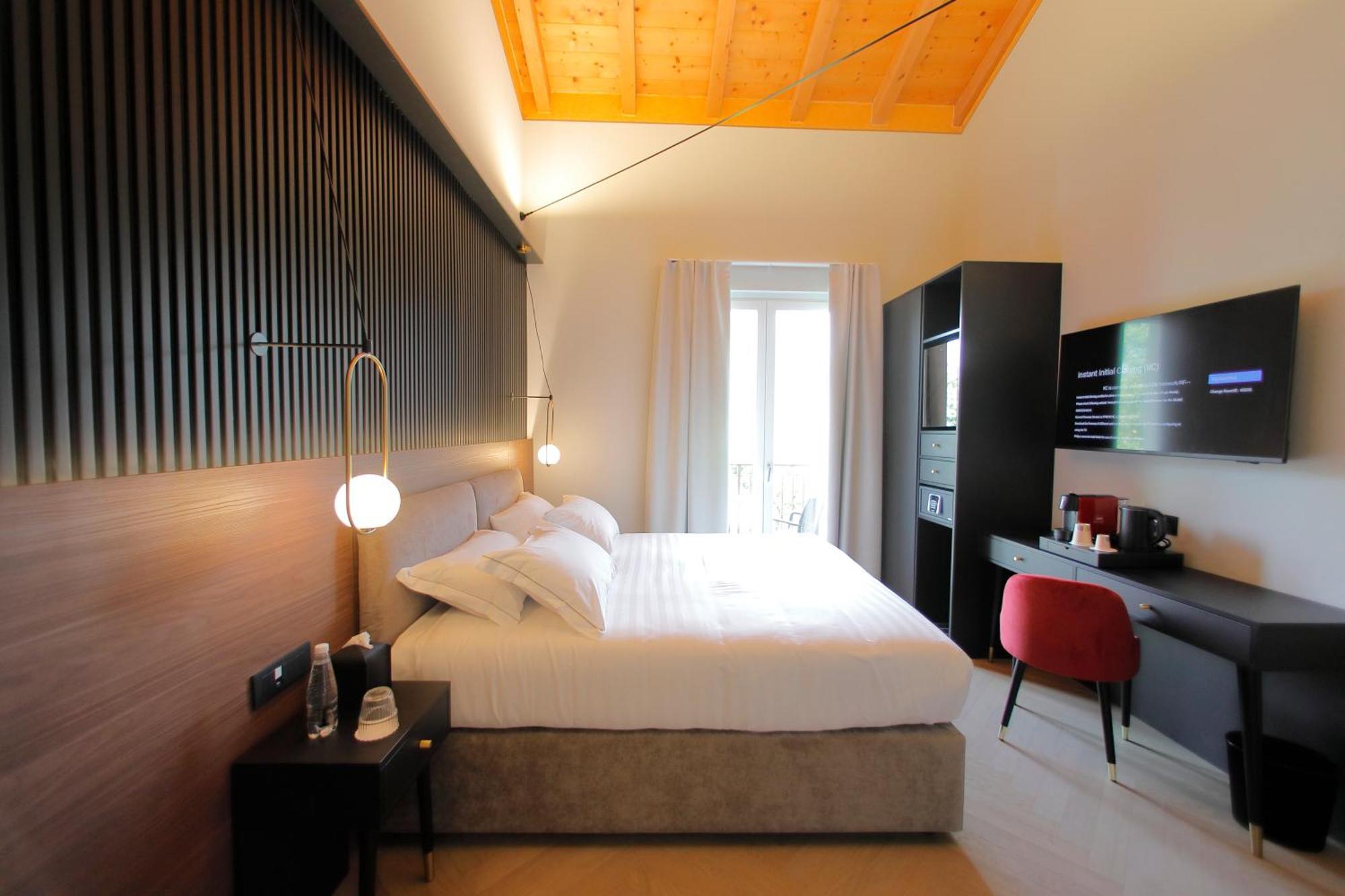 Hotel Namia By Dori Bardolino Eksteriør billede